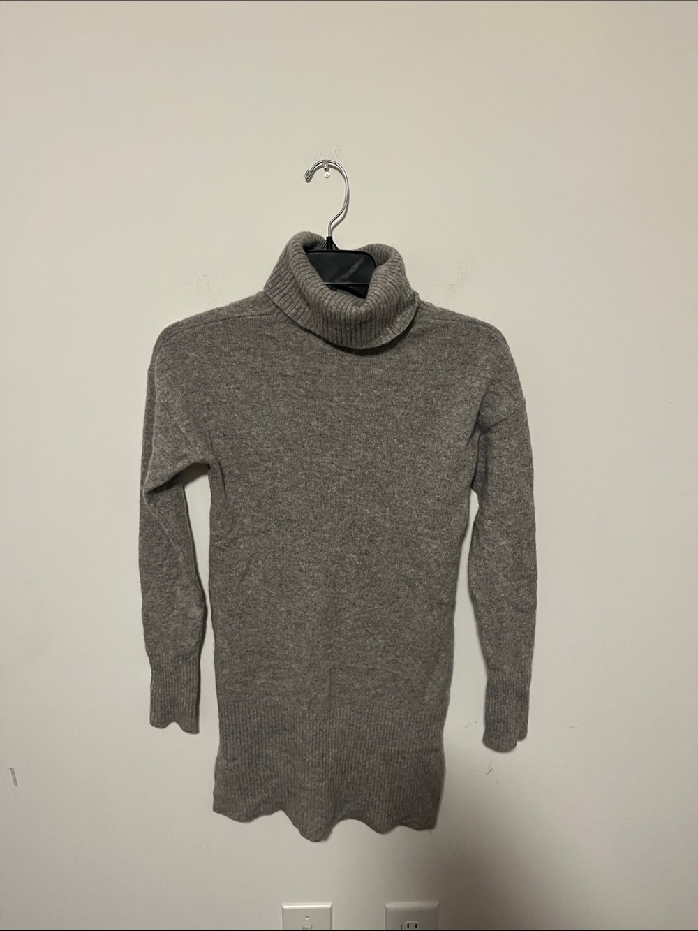 Cozy Gray Turtleneck Cashmere Sweater